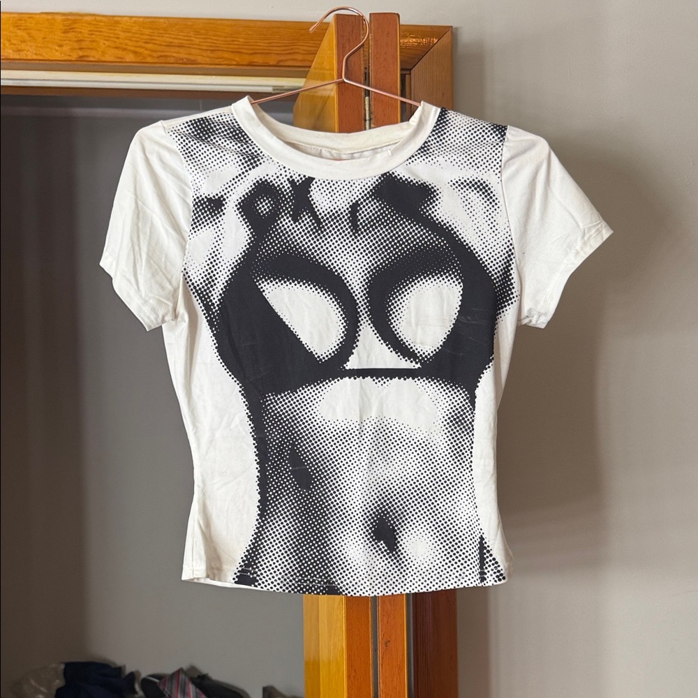 Graphic Black and White T-Shirt